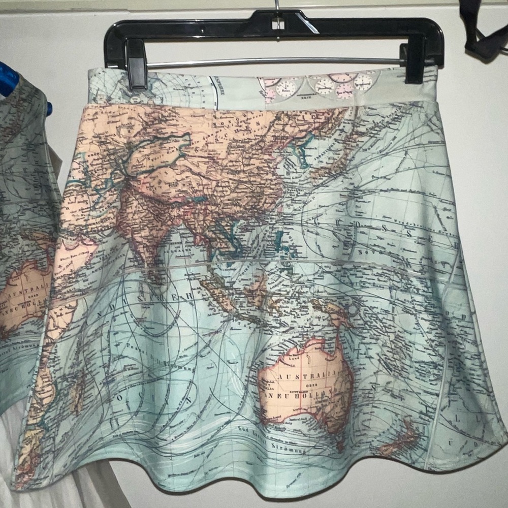 Black milk MAP skater skirt! size M